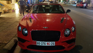 Diện kiến hàng hiếm Bentley Continental Supersports Convertible Series-2 đầu tiên tại Việt Nam