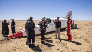 Cán mốc 538 km/h - Bloodhound LSR xác lập kỷ lục mới trên sa mạc