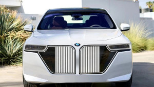 BMW giới thiệu đèn pha đổi màu tích hợp vào lưới tản nhiệt, có thể tùy chỉnh giao diện tùy ý