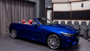 Ngắm BMW M4 San Marino Blue cực hút mắt tại showroom Abu Dhabi