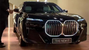 BMW i7 2023 thực tế lộ diện tại Đông Nam Á: 554 mã lực, đi được 615 km, đe dọa Mercedes-Benz EQS