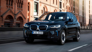 BMW iX3 facelift giá 1,8 tỷ VNĐ ra mắt với ngoại hình và công nghệ được cải tiến nhờ gói trang bị M Sport