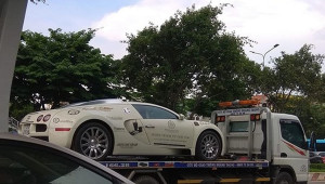 Sài Gòn: Hàng hiếm Bugatti Veyron tái xuất, fan cuồng xe trầm trồ