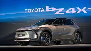 Sau khi giới thiệu tại Việt Nam, Toyota bZ4X đồng loạt mở bán ở Thái Lan và Indonesia