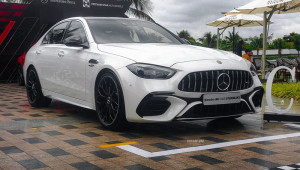 Chiêm ngưỡng Mercedes-AMG C 63 S E Performance đầu tiên xuất hiện tại Việt Nam, giá từ 4,9 tỷ VNĐ