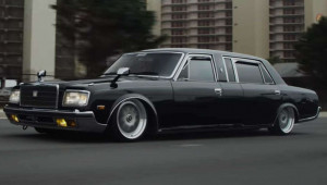 Bất ngờ với xế cổ Toyota Century 