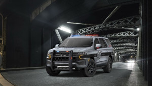Chevrolet Tahoe 2021 có thể là xe cảnh sát hay xe dịch vụ đặc biệt hợp pháp
