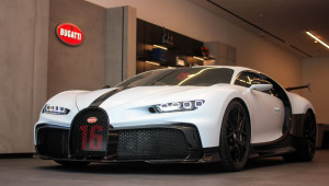 Bugatti Chiron Pur Sport đầu tiên cập bến Đông Nam Á: Giá quy đổi dự kiến gần 260 tỷ VNĐ
