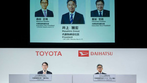 Lãnh đạo Daihatsu đồng loạt từ chức sau bê bối gian lận kiểm định an toàn