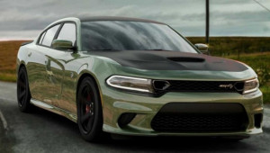 Dodge Charger SRT Hellcat 2019 thay đổi nhẹ với màu sơn Satin Black