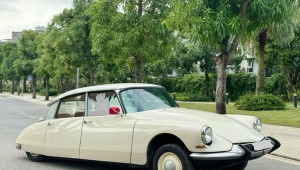 “Xế cổ” Citroen DS 19 siêu hiếm tại Việt Nam được rao bán với mức giá 1,7 tỷ đồng