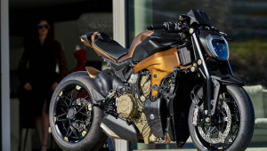 V4 Penta – Siêu phẩm độ từ Ducati Panigale V4 có giá 2,6 tỷ VNĐ