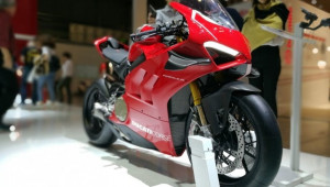 Ducati Panigale V4R sắp về Việt Nam được rao bán với giá dưới 2 tỷ đồng