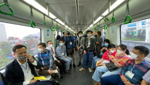 Gần 26.000 lượt khách trải nghiệm tàu Cát Linh- Hà Đông trong ngày đầu lăn bánh