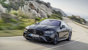Mercedes-AMG ra mắt E53 Coupe và E53 Convertible 2021