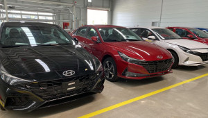 Nguyên dàn Hyundai Elantra 2023 lộ diện tại Việt Nam, có cả bản hiệu suất cao