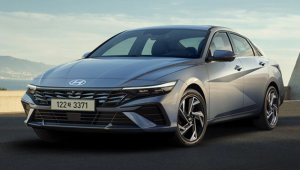 Hyundai Elantra 2023 lộ diện thiết kế mới, ra mắt vào tháng sau