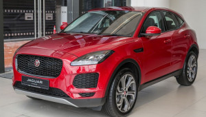 Jaguar E-Pace 2020 bắt đầu mở bán với giá 2,3 tỷ đồng, gây khó cho BMW X1 và Audi Q3