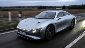 Xe điện Mercedes-Benz Vision EQXX gây ấn tượng với khả năng chạy hơn 1.000 km trong một lần sạc