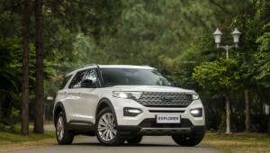 Ford Explorer: Hiện đại đến mức xe sang... phát thèm