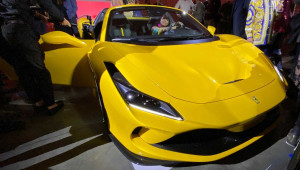 Ferrari F8 Spider chính thức ra mắt tại Miami, Mỹ
