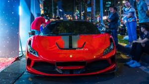 Sài Gòn: Cận cảnh Ferrari F8 Tributo trong gói độ Novitec Rosso