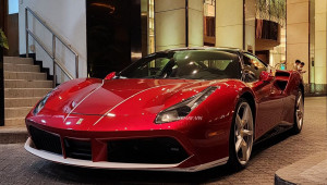 Siêu xe Ferrari 488 GTB phục hồi sau tai nạn tại Hà Nội