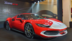 Ferrari 296 GTB chính hãng đầu tiên tại Việt Nam đã tìm được chủ nhân