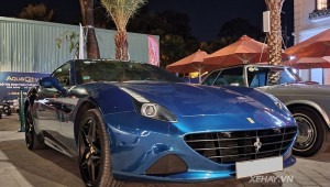 Ferrari California T đầu tiên của Việt Nam 