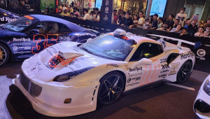 Chiêm ngưỡng chiếc Ferrari 488 Pista Spider độ bodykit siêu độc lạ của youtuber POG