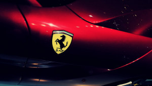 Ferrari tiếp tục là thương hiệu mạnh nhất thế giới trong năm 2020