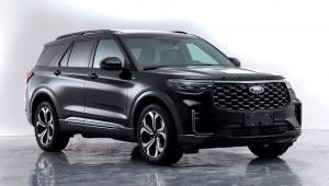 Ford Explorer 2023 gây ấn tượng với trang bị màn hình 27 inch siêu khủng