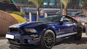 Bắt gặp “hổ mang chúa” Ford Mustang Shelby GT500 trên đường phố Sài Gòn