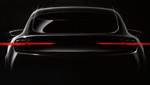 Ford chuẩn bị trình làng mẫu SUV cạnh tranh với Lamborghini Urus và Tesla Model X