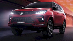 Toyota Fortuner được nâng cấp lần cuối trước khi ra mắt thế hệ mới