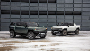 GMC Hummer EV SUV trình làng với 830 mã lực, sạc một lần chạy gần 500 km, giá từ 2,4 tỷ VNĐ
