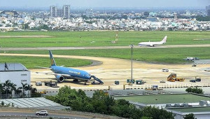 Hai hành khách bị cấm bay vì chây ỳ nộp phạt vi phạm
