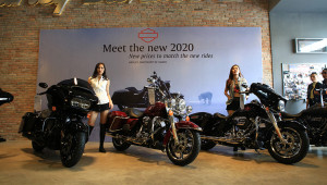 Harley-Davidson Touring 2020 - Thêm trang bị, giảm giá bán tới 200 triệu đồng