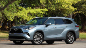 [ĐÁNH GIÁ XE] Toyota Highlander 2020 - Thay đổi nhưng chưa hấp dẫn