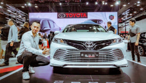 [VIDEO] Khám phá chi tiết Toyota Camry 2019 TRD Sportivo nhập Thái chuẩn bị về Việt Nam giá 1,7 tỷ