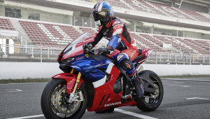 Honda CBR1000RR-R Fireblade & CBR1000RR-R Fireblade SP mới ra mắt Việt Nam
