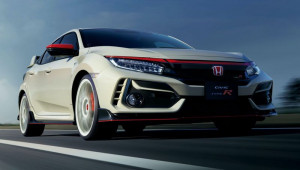 Honda Civic Type R 2021 có khả năng cá nhân hóa cực đỉnh với loạt 