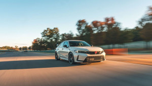 Honda Việt Nam bán được 202.546 xe máy, 2.450 ô tô trong tháng 3/2025