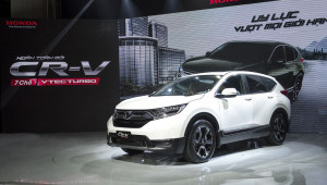 Honda CR-V hoàn toàn mới liệu có bứt phá vượt lên trên Mazda CX-5 ?