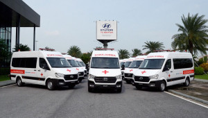 Hyundai Thành Công trao tặng 10 xe Solati cứu thương cho các bệnh viện tuyến đầu