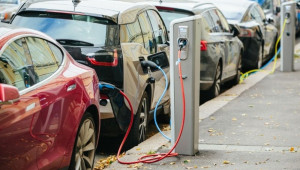 Châu Âu sẽ cho phép bán động cơ đốt trong sử dụng nhiên liệu e-fuel sau 2035