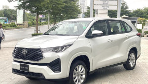 Đại lý bán Toyota Innova Cross “kèm lạc” 30-50 triệu đồng khiến nhiều khách Việt ngán ngẩm