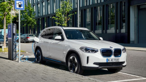 Xe điện BMW iX3 ra mắt: Mạnh gần 300 mã lực với phạm vi di chuyển 460 km