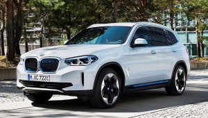 Xe điện BMW iX3 2021 lộ diện trước ngày ra mắt