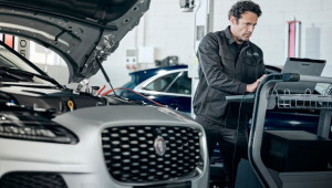 Jaguar và Land Rover tại Việt Nam khởi động chương trình ưu đãi dịch vụ bảo dưỡng dịp cuối năm